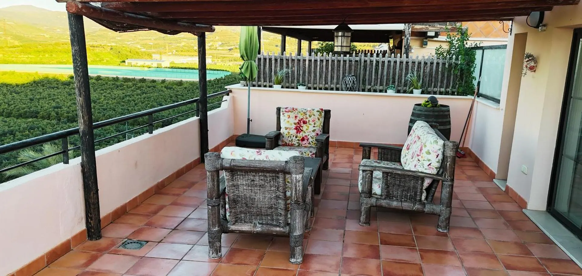 Costa Brisas Lägenhet Almayate Alto
