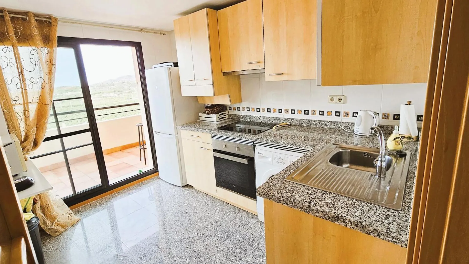 Costa Brisas Lägenhet Almayate Alto
